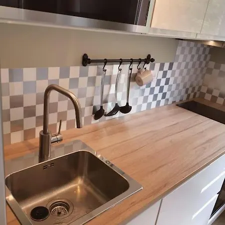 Part-dieu : Splendide 2 Pieces Calme Sur Verdure Lyon